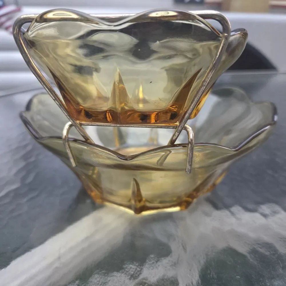 Vintage Unbranded Amber Glass Chip and Dip Bowl Set